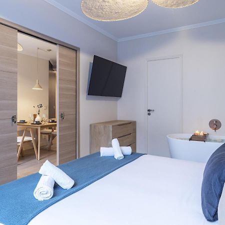 The Blue Suite On Champs Elysees Avenue パリ エクステリア 写真