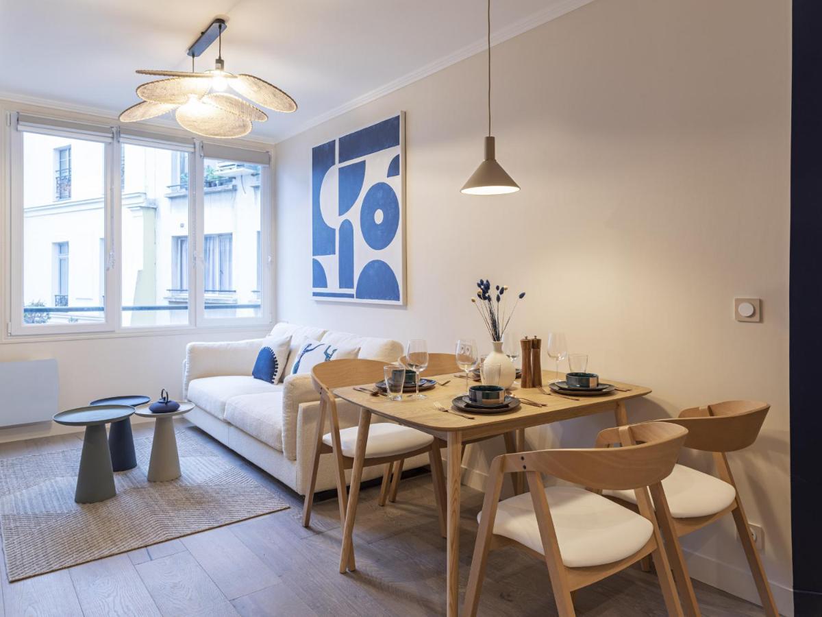 The Blue Suite On Champs Elysees Avenue パリ エクステリア 写真