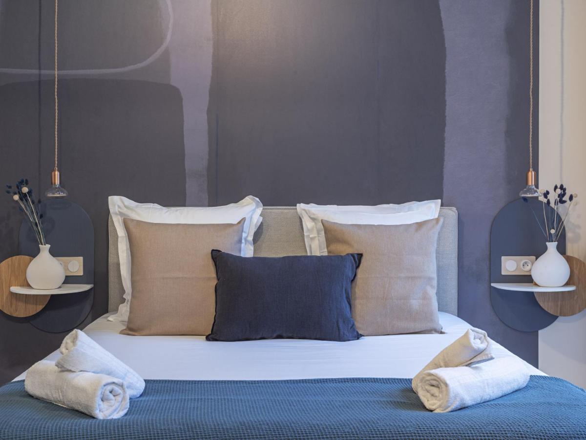 The Blue Suite On Champs Elysees Avenue パリ エクステリア 写真