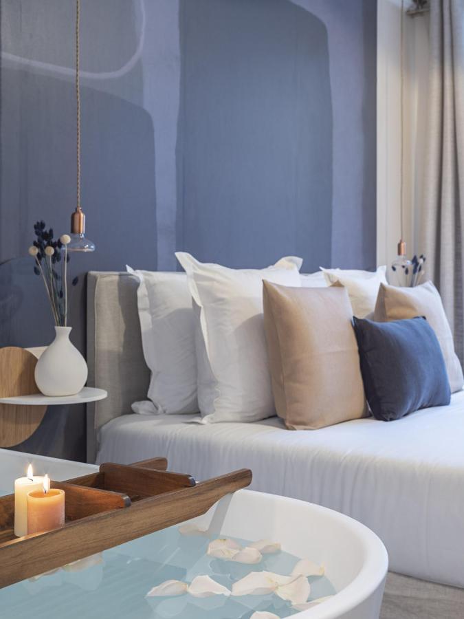The Blue Suite On Champs Elysees Avenue パリ エクステリア 写真